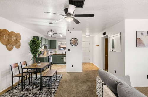Las Cruces House | Charming 2 bedroom retreat at the end of the street equipped for any length stay