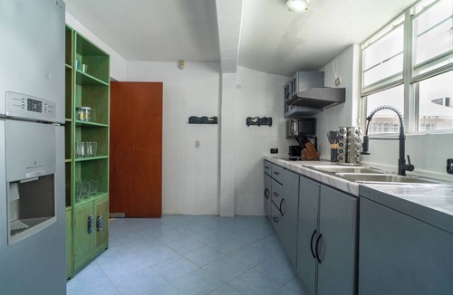 Zona Hotelera House | Charming 3BR House, Close To The Beach