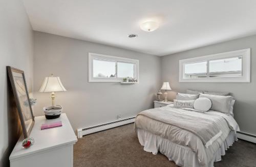 Cheyenne House | Comfortable & Spacious 3BR Home in Cheyenne home