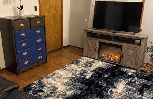 Bridgeport Apartment | Compact Studio with AC and free street parking