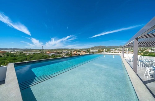 El Tezal Hotel | Condos AT