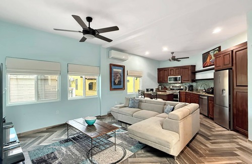 Cholla Bay House | Cozy 1-bedroom, sleeps 4, AC, Electric Vehicle Charger, Courtyard, BBQ grill