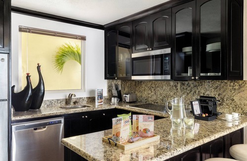 Puerto Juarez Condo | Cozy 2-BR Condo at Villa Del Palmar Cancun Beachfront Resort & Spa- Sleeps 6