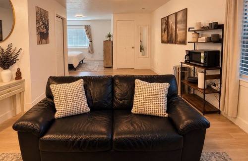 Eagle Mountain House | Cozy Private Basement in Eagle Mountain
