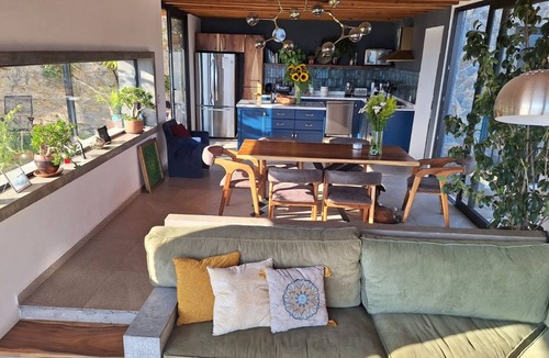 El Santuario House | Designer Home with Spectacular Lake Views, Jacuzzi and Luxury Gardens
