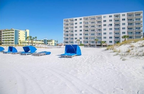 Madeira Beach House | Direct Beachfront Condo! Sleeps 6