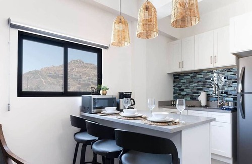 Centro Apartment | Downtown Cabo Gem | Queen Bed | Walk Everywhere