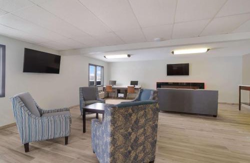 Williston Cabin | Econo Lodge Williston
