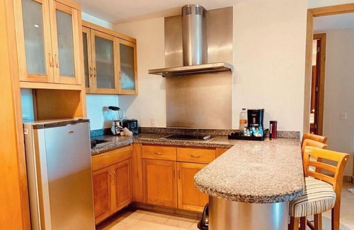 Campo de Golf Fonatur Apartment | Enjoyable Oceanfront 2-bedroom hotel suite with AC in San José del Cabo