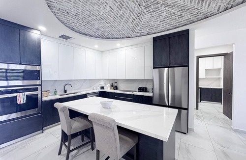 Sandy Beach Condo | Esmeralda Beach Resort 2 Bedrooms Condo B 1302