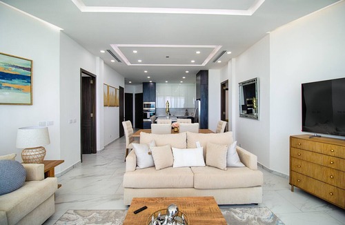 Sandy Beach Condo | Esmeralda Beach Resort 3 Bedrooms Condo C 1101