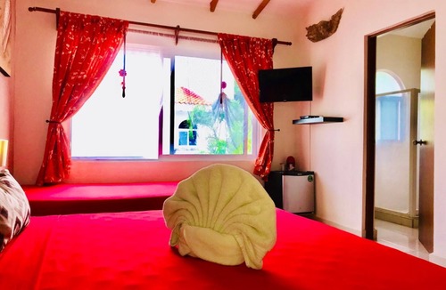 Playacar House | Executive Comfort Triple Room