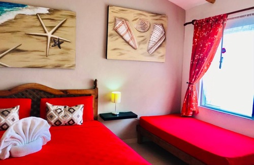 Playacar House | Executive Comfort Triple Room