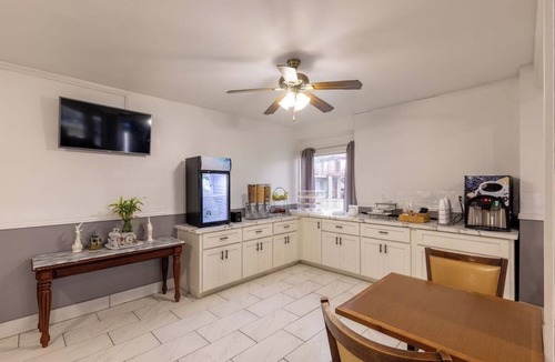 Beeville Hotel | Executive Inn