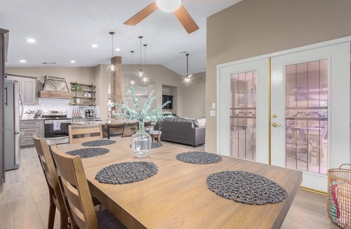 Gilbert House | Fantastic Location! 1/2 mi to Downtown Gilbert-4 Beds, Priv Pool, Putting Green
