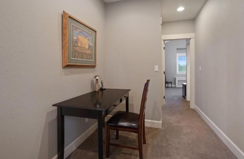 Westbrook Meadows House | Five Peaks