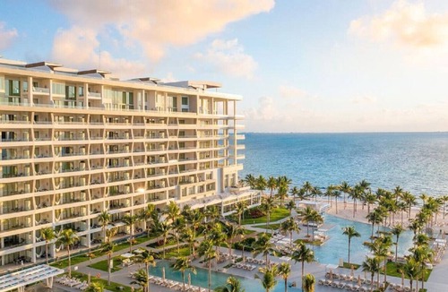 Playa Mujeres Villa | 🏖️​[GARZA BLANCA] All-Inclusive Option | Luxe Oceanfront Beach Resort ~ 𝕏 @MyBeachSuites