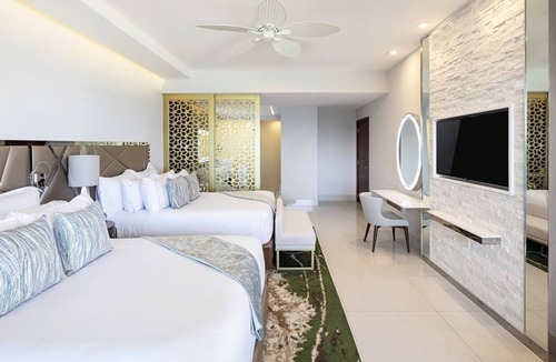 El Tezal Resort | Garza Blanca luxurious 3-bedroom Loft in gorgeous Cabo San Lucas