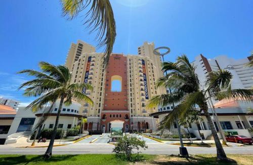Marina Mazatlan Apartment | Gavias Grand 319 depa frente el mar!