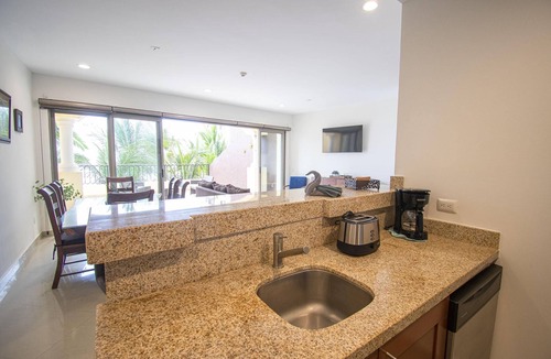 Marina Mazatlan Condo | Gavias Grand-Cerritos Get Away
