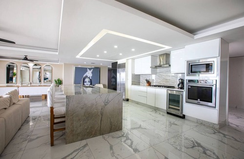 Marina Vallarta Condo | Gorgeous condo at Marina area , great views , luxury layout, jacuzzi,beach front