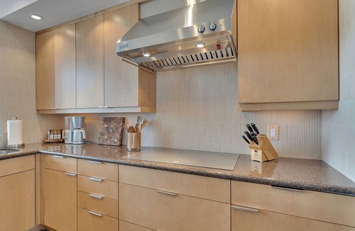 Longboat Key Condo | Gulf View - An exceptional, 3 Bed/4 Bath Gulf-front retreat by The Bay and Key Collection