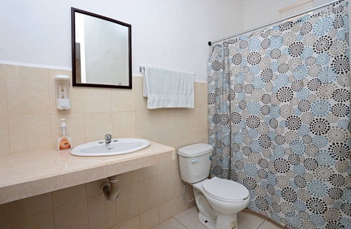 Downtown Cancun House | Habitaciones independienes con cocina común, entrada independiente.