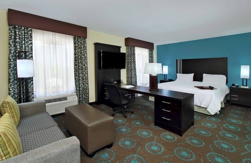 Beeville Hotel | Hampton Inn Beeville