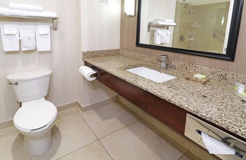 Hermosillo Hotel | Holiday Inn Hotel & Suites Hermosillo Aeropuerto by IHG