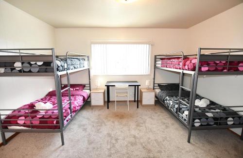 Daly City Hostel | Hostel Style Shared Room