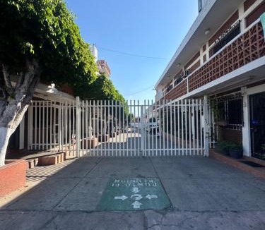 Mazatlan Hotel | Hotel California