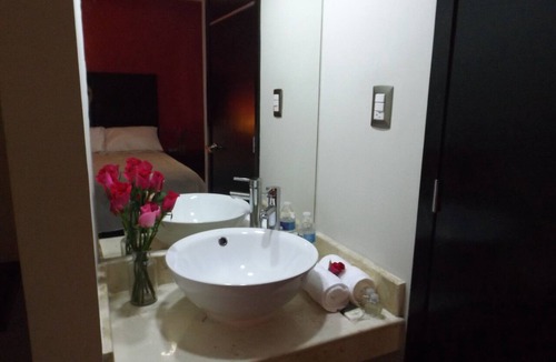 Zona Paseo Montejo Hotel | Hotel Casa Palomino