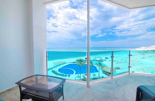 La Choya Hotel | Hotel Esmeralda Beach Resort
