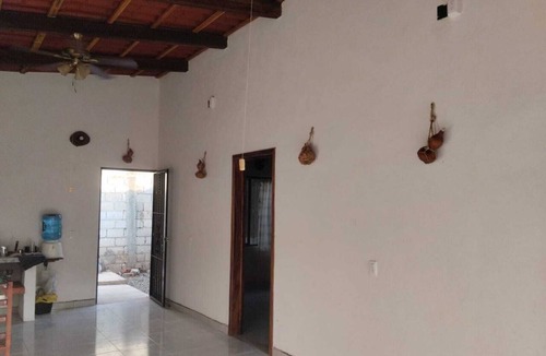 Las Varas House | House near beautiful beaches. Separate entrance, with parking. Secure.