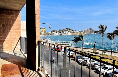 Balcones de Loma Linda Apartment | Incredible oceanfront views by Gpsrentas
