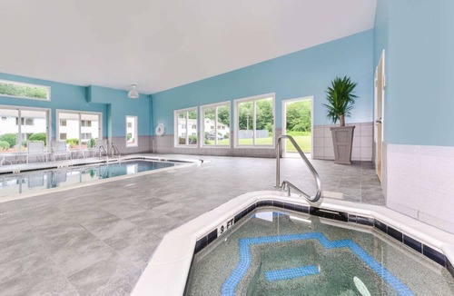 Mansfield Center Hotel | Inn on Storrs
