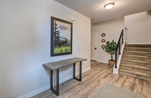 Deer Mountain House | Inviting Hideout Townhome w/Balcony & Lake Views!