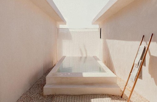 Downtown Cancun Hotel | Ixum, Casa Hotel Boutique