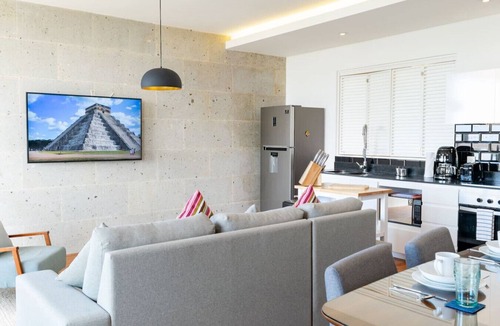 Zazil-ha Apartment | Kumaru Ocean view by Blueplaya, 1 block 5th. ave.