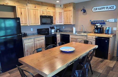 Branson West Villa | Lakefront 2bdr/2bath Villa on Table Rock Lake Short commute to Branson & SDC
