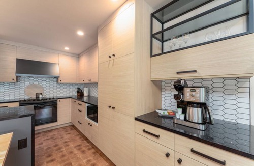 Wapato Point Condo | Lakefront Condo B2 Pool in Wapato Point Chelan