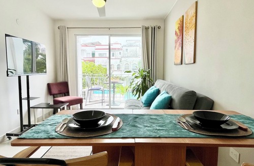 Downtown Cancun Apartment | Local atmosphere great location 2 bedroom, Fast WiFi Ideal for long stays.