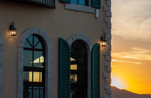 Valle de Guadalupe Condo | Lux Chateau Del Valle – Vineyard View Residence