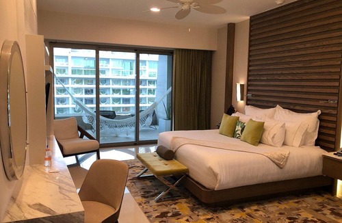 Puerto Juarez Hotel | Luxuries space , all inclusive, Pools, Spas, Gym, Bars, Child Friendly