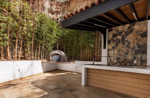 El Santuario House | Luxurious and spacious house with pool
