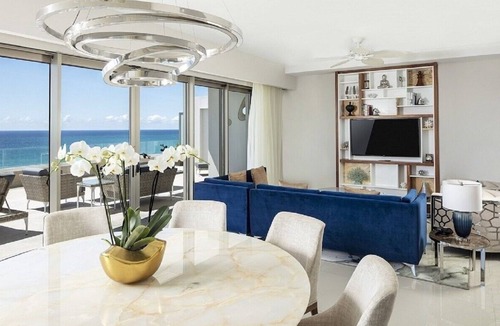 El Tezal Condo | LUXURY 3-bedroom penthouse oceanfront condo in gorgeous Cabo San Lucas