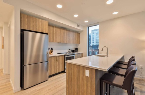 Fenway–Kenmore Apartment | Luxury Apartment with Rooftop Lounge & Gym