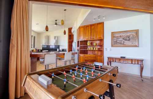 Playacar Fase I House | Luxury Beachfront Escape with Ocean Views, Private Pool, & High-Speed WiFi