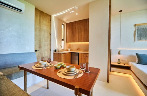 Tulum House | Luxury Studio in Tulum: King Bed, Private Balcony, Resort Amenities