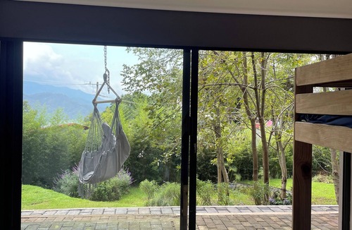 Monte Alto House | Majestuosa residencia con vistas al lago y bosque!